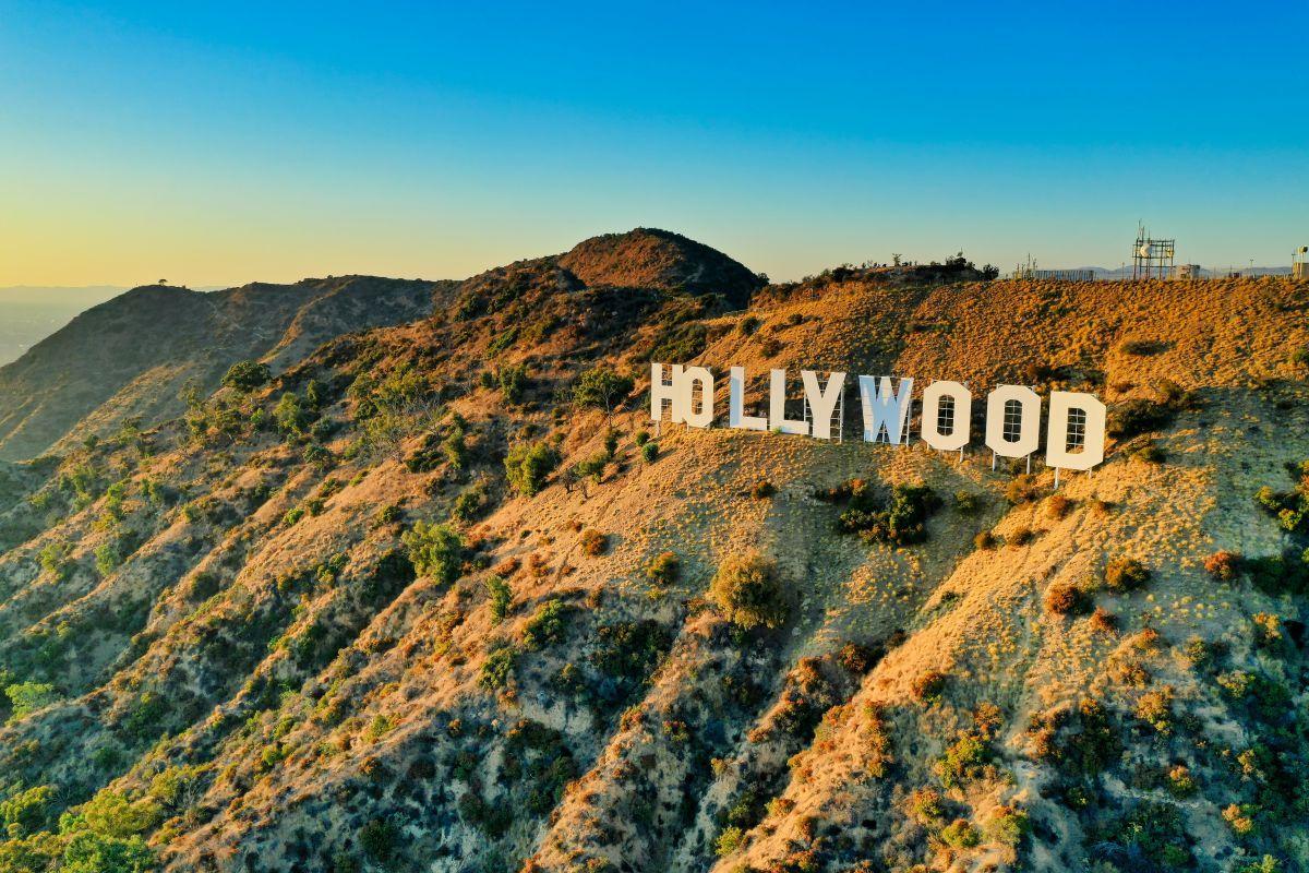 Hollywood felirat Los Angeles dombjai f&ouml;l&ouml;tt