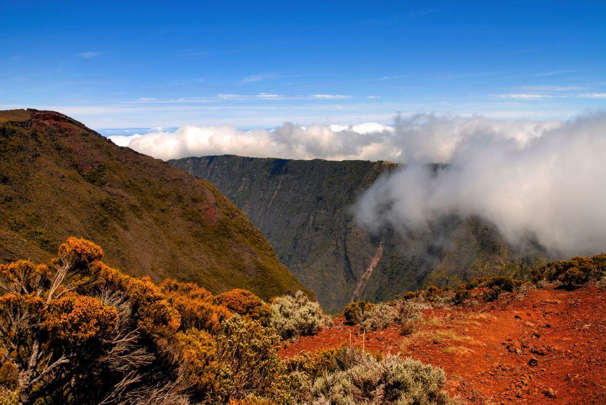 Piton de la Fournaise vulk&aacute;n kr&aacute;tere R&eacute;union sziget&eacute;n