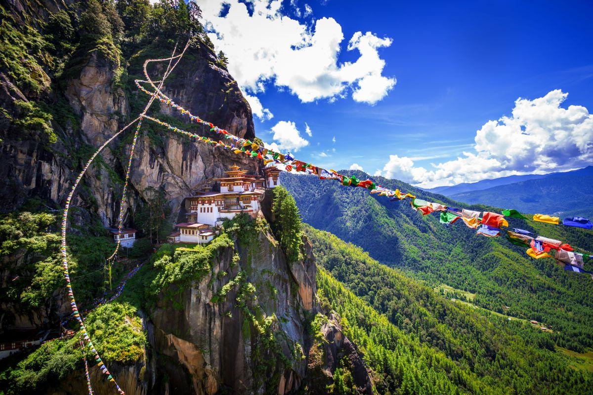 Taktsang Tigrisf&eacute;szek kolostor a Himal&aacute;j&aacute;ban, Bhut&aacute;n
